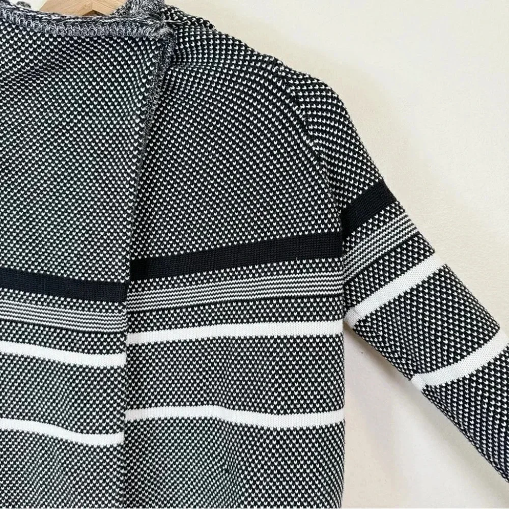 Ivivva Girls Size Feeling Toasty Cardigan Black Grey Stripe Wrap - Picture 7 of 16